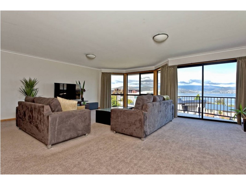 48 Arlunya Street, Tranmere TAS 7018