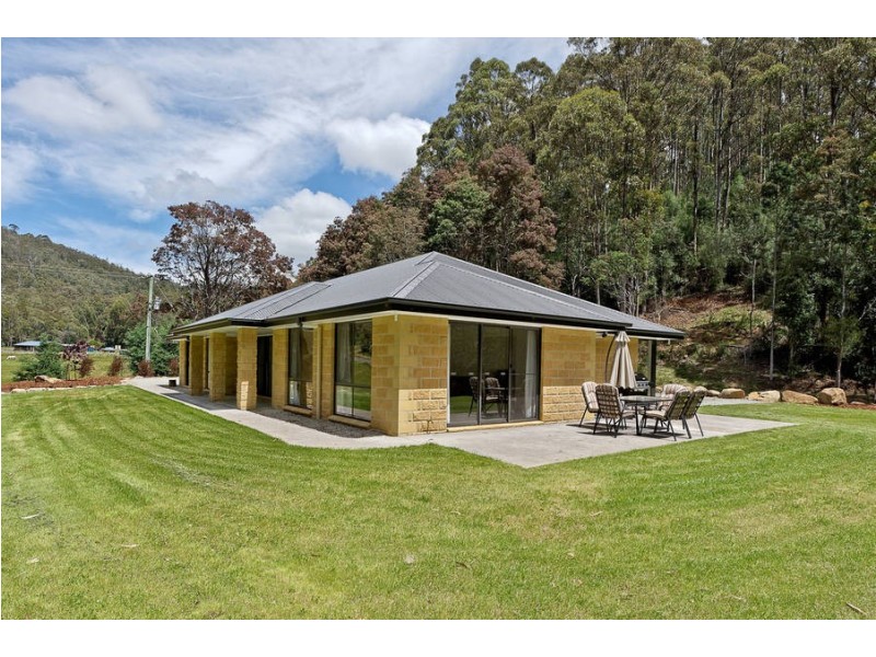 220 Pelverata Road, Sandfly TAS 7150