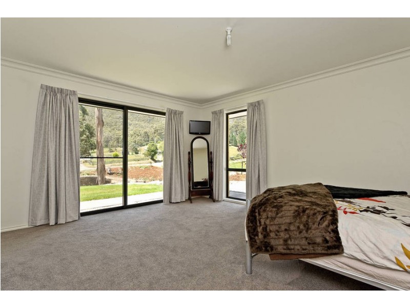 220 Pelverata Road, Sandfly TAS 7150
