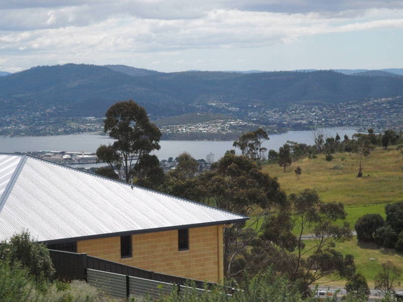 19 Woodcutters Road, Tolmans Hill TAS 7007