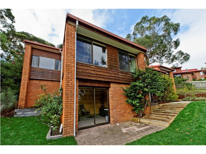 5 Nottingham Court, Lindisfarne TAS 7015