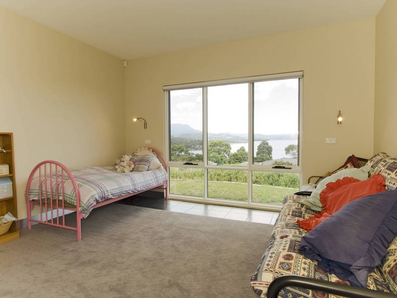 114 Old Station Road, Coningham TAS 7054