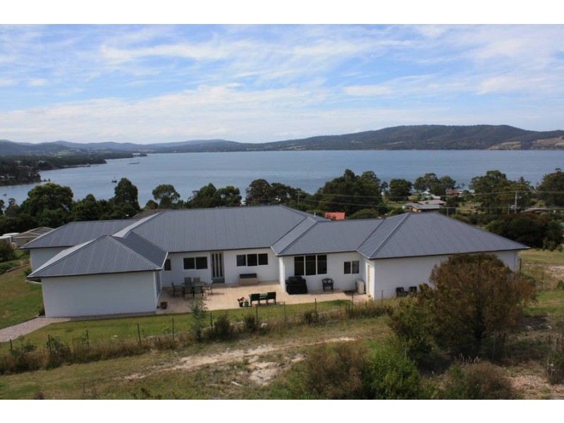 114 Old Station Road, Coningham TAS 7054