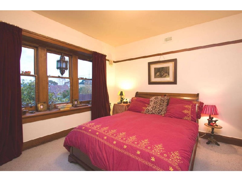 1 Grace Street, Sandy Bay TAS 7005