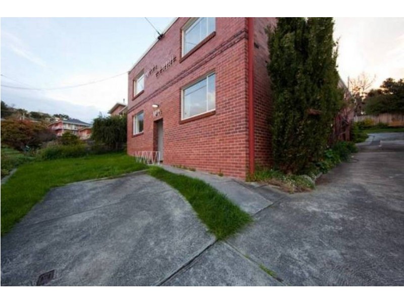 1-15 McCann Crescent, Lenah Valley TAS 7008