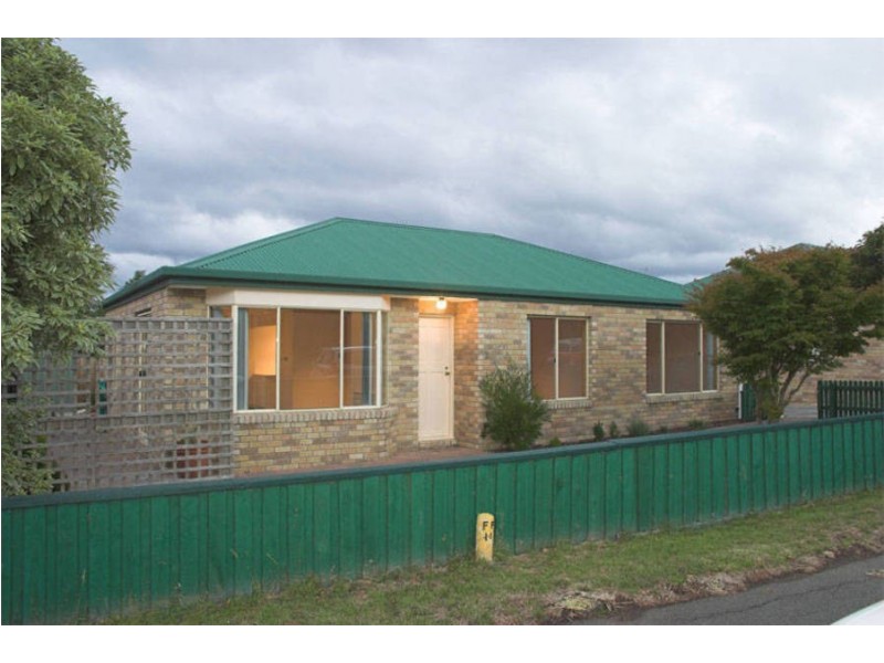 2/11 Beach Road, Bellerive TAS 7018