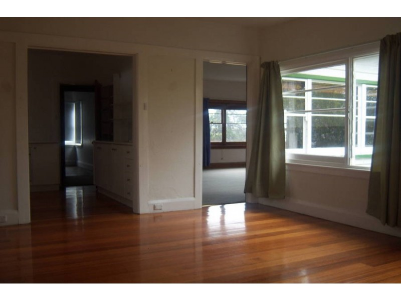 11 Jenkins Street, Taroona TAS 7053