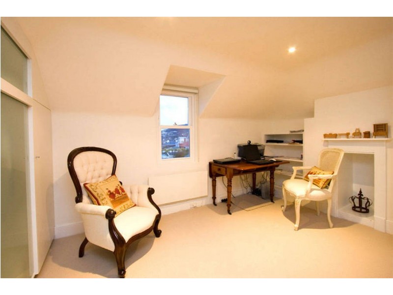 12 Fitzroy Place, Sandy Bay TAS 7005