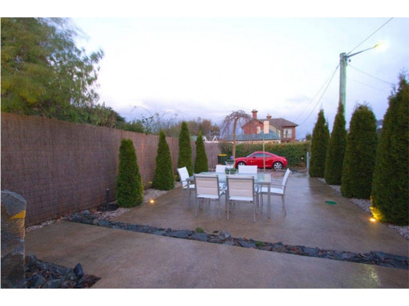 12 Fitzroy Place, Sandy Bay TAS 7005