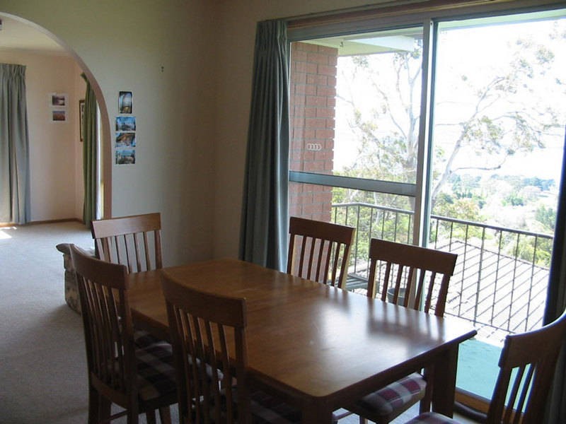 2/73 Fisher Avenue, Sandy Bay TAS 7005