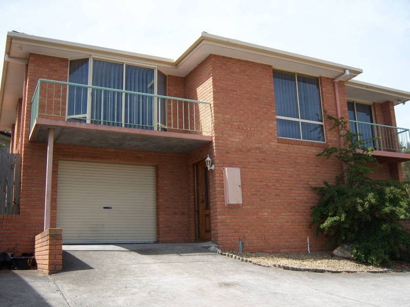 2/36 Clinton Road, Geilston Bay TAS 7015