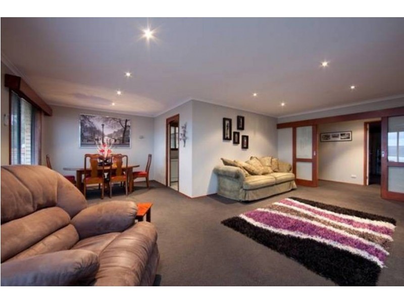 7 Officer Street, Rosetta TAS 7010