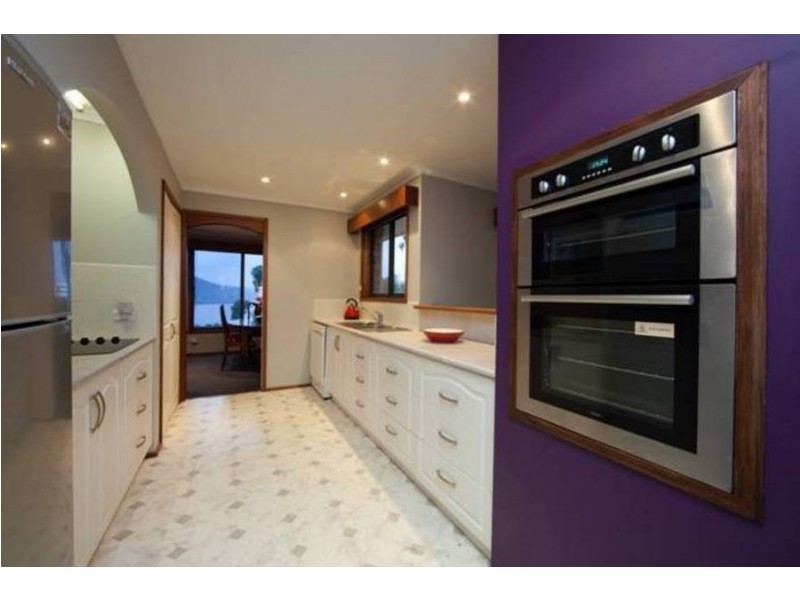 7 Officer Street, Rosetta TAS 7010