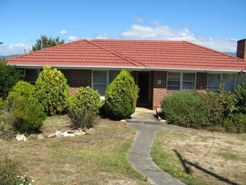 9 Elinga Street, Howrah TAS 7018