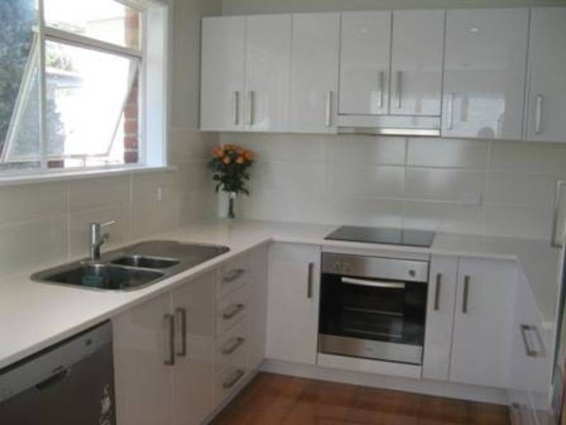 29 Henley Street, Lindisfarne TAS 7015