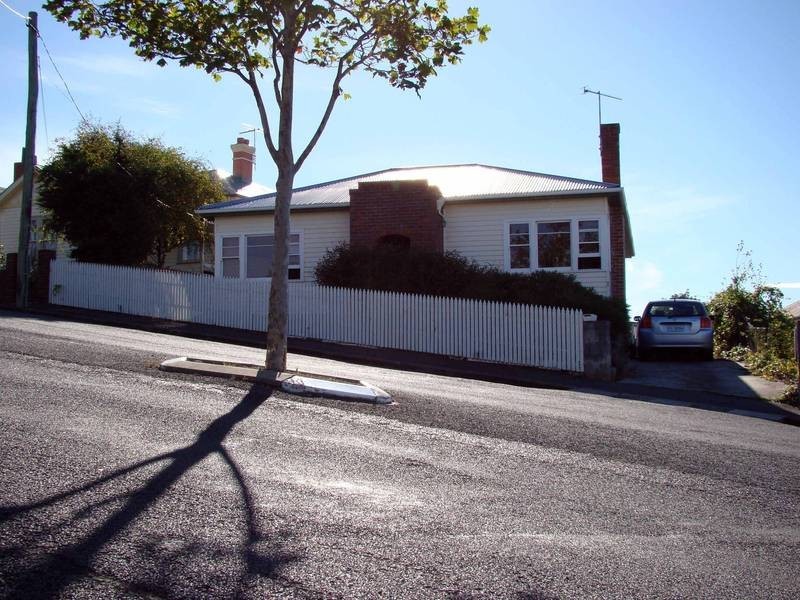 99 Forest Road, West Hobart TAS 7000