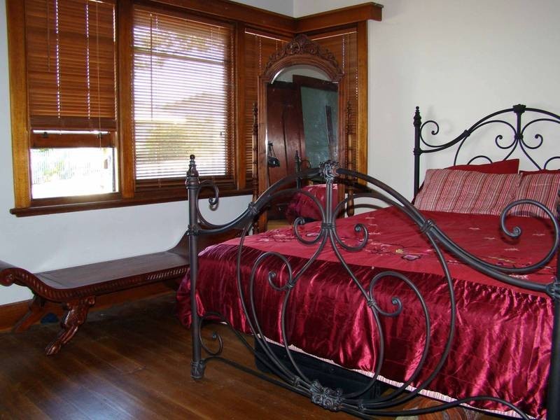 99 Forest Road, West Hobart TAS 7000