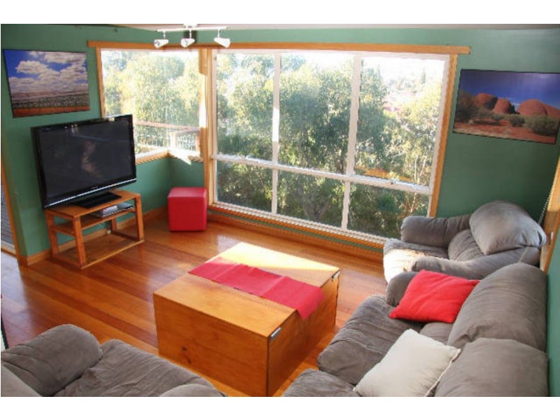 39 Liverpool Crescent, West Hobart TAS 7000