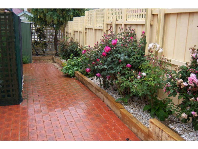 6 Randall Street, Sandy Bay TAS 7005