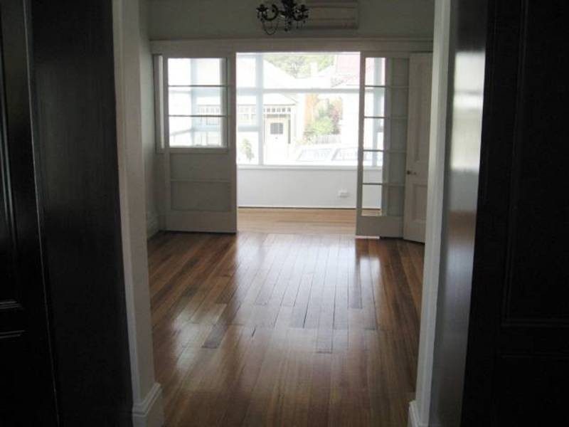 6 Randall Street, Sandy Bay TAS 7005