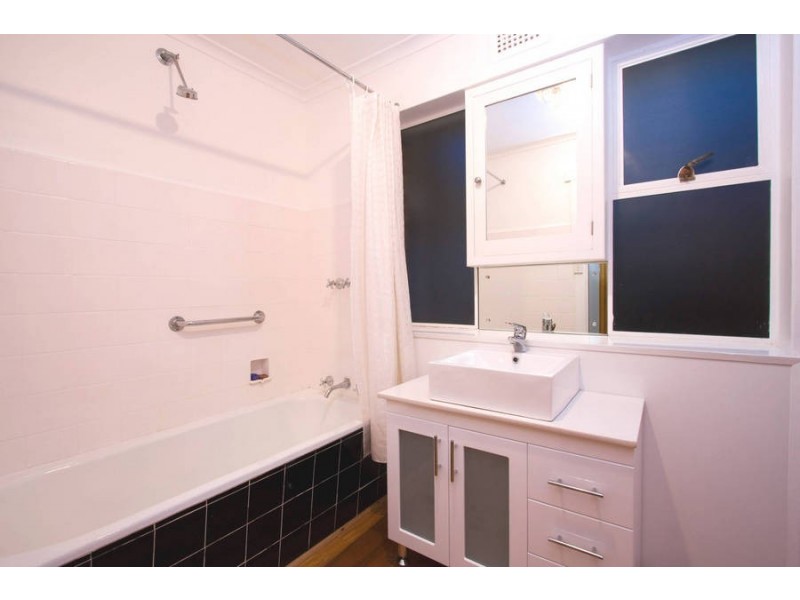 1A Joynton Street, New Town TAS 7008