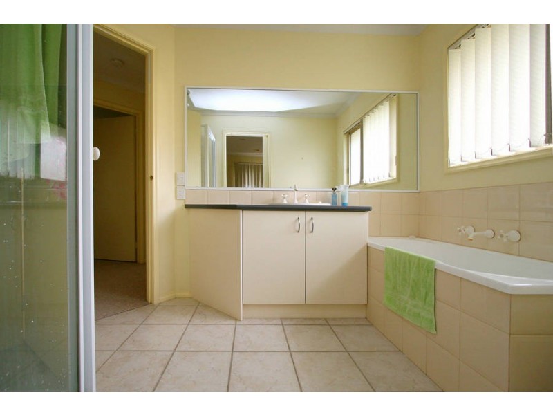 5/587 Esplanade, Mount Martha VIC 3934