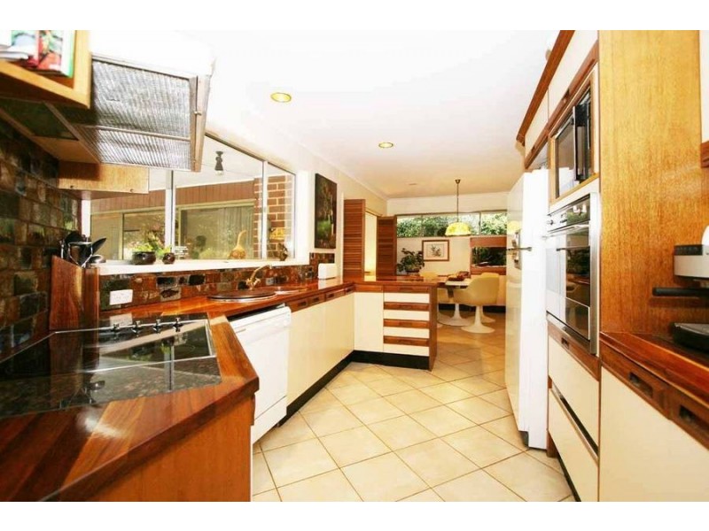 9 Wallace Avenue, Frankston VIC 3199