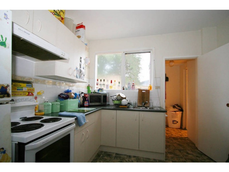 1 Kenilworth Avenue, Frankston VIC 3199