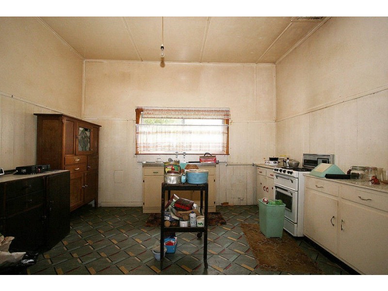 13 Ebdale Street, Frankston VIC 3199