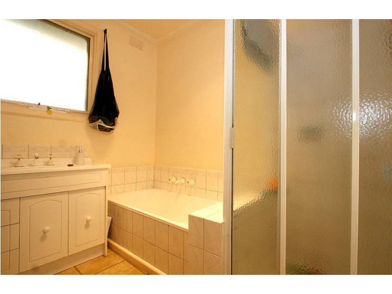 3 Coral Street, Frankston VIC 3199