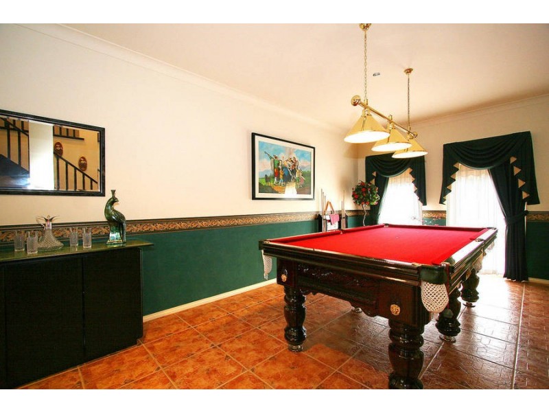 8 Castlehill Rise, Langwarrin VIC 3910