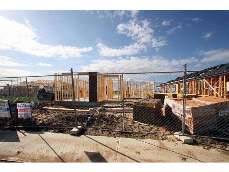 Lot/1251 Statesman Circuit, Cranbourne East VIC 3977