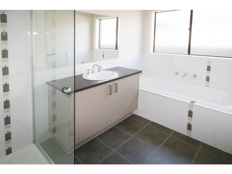 Lot/1244 Statesman Circuit, Cranbourne VIC 3977