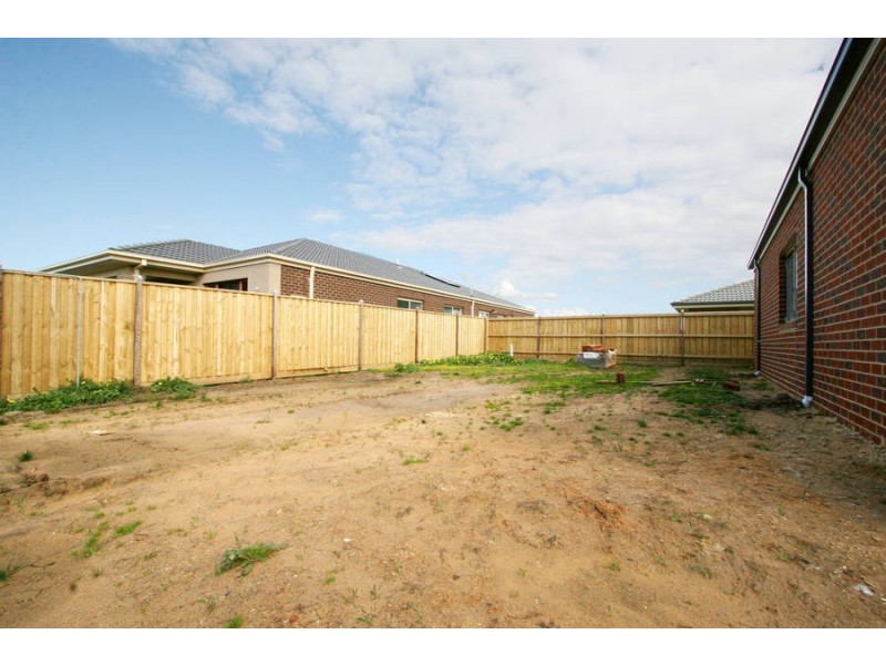 Lot/214 Dan Morgan Drive, Cranbourne East VIC 3977