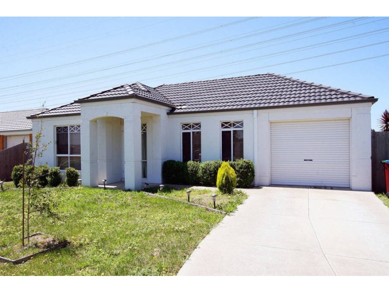 23 Ovata Place, Cranbourne VIC 3977