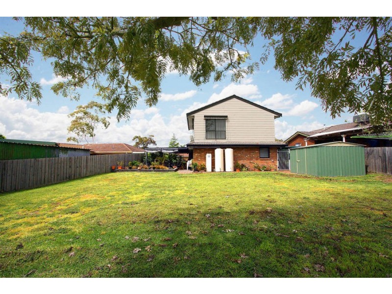 9 Dorchester Court, Frankston VIC 3199