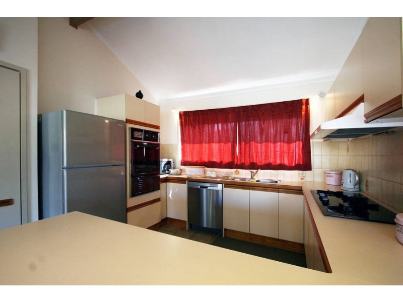 5 Murray Close, Frankston VIC 3199