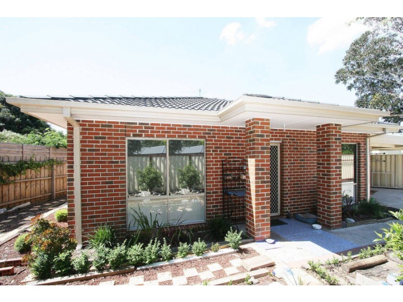 8B Culcairn Drive, Frankston South VIC 3199