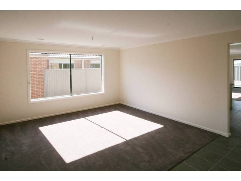 Lot/1243 Statesman Circuit, Cranbourne VIC 3977
