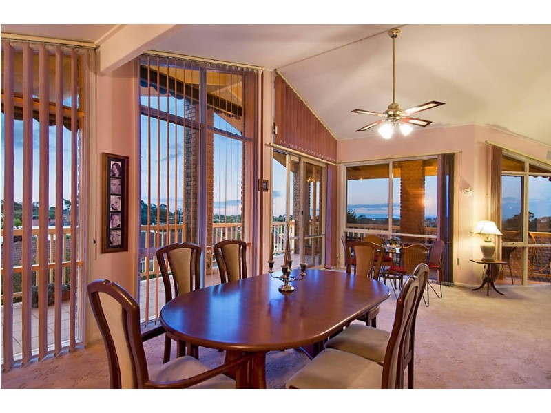 2 Cadby Place, Frankston South VIC 3199