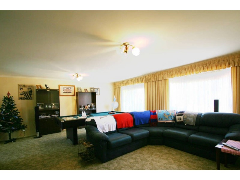 7 Mount Erin Crescent, Frankston South VIC 3199