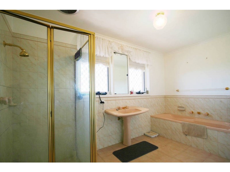 7 Mount Erin Crescent, Frankston South VIC 3199