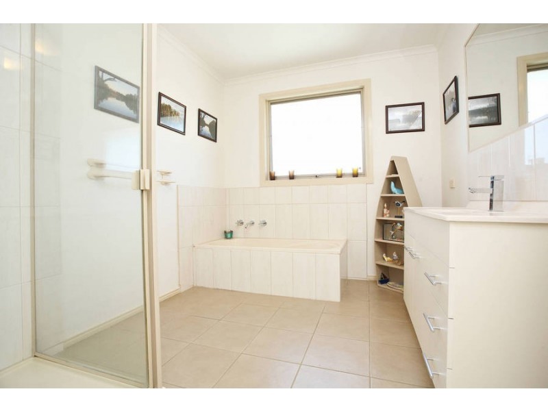 3 Abbey Court, Frankston South VIC 3199