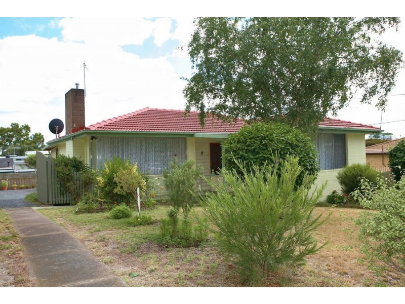 29 Derna Crescent, Frankston VIC 3199