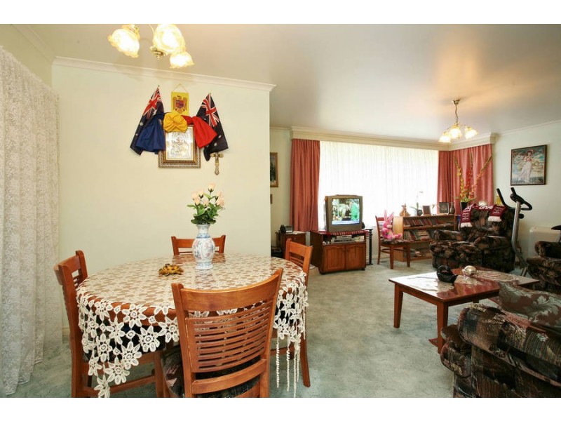 29 Derna Crescent, Frankston VIC 3199