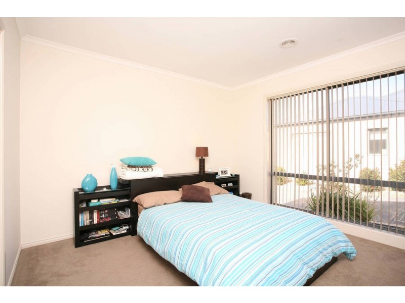 9/47a Culcairn Drive, Frankston South VIC 3199