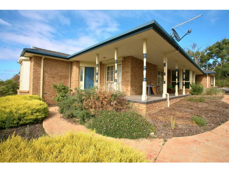 13 Heathwren Close, Frankston South VIC 3199