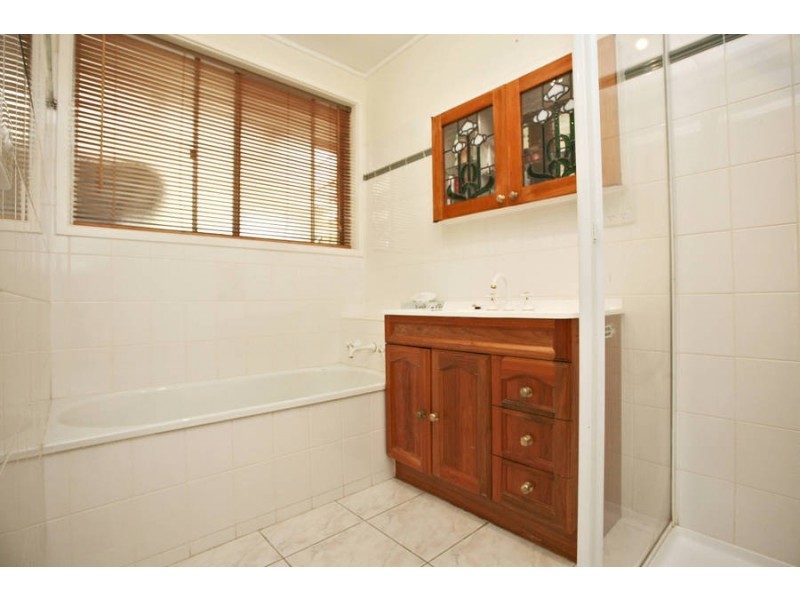 37 Washington Drive, Frankston VIC 3199