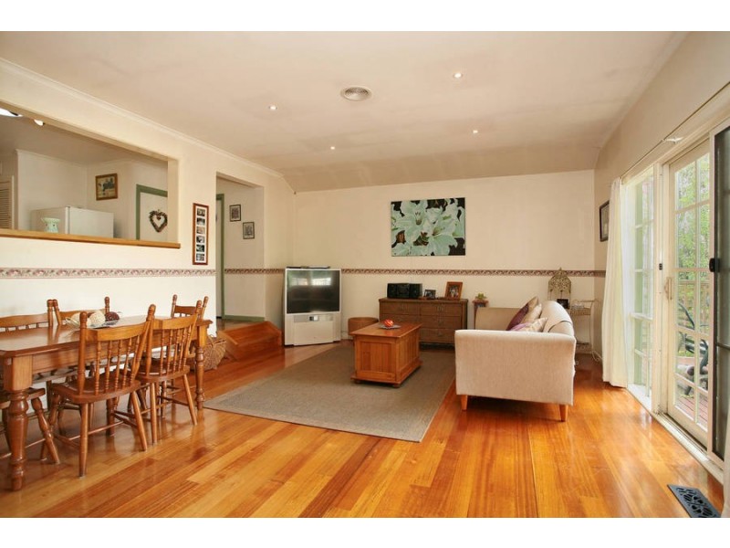 25 Stradbroke Avenue, Frankston South VIC 3199