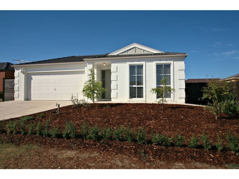 10 Vivi Court, Skye VIC 3977